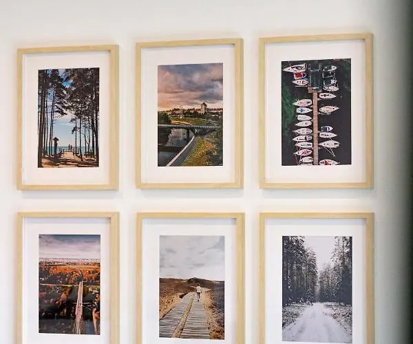 Sunny Center Apt, Covered Parking, Balcony & Self Check-in Apartmán